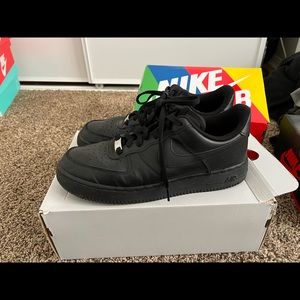 nike air force one black 10.5